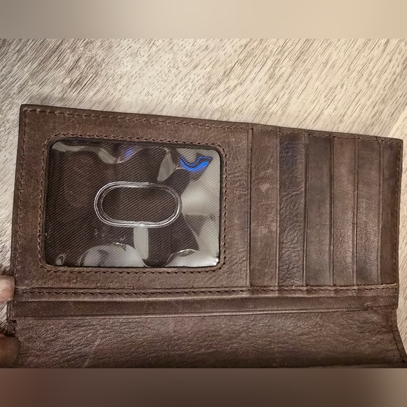 Nocona Genuine Leather Wallet with tooling & fur - Picture 5 of 6